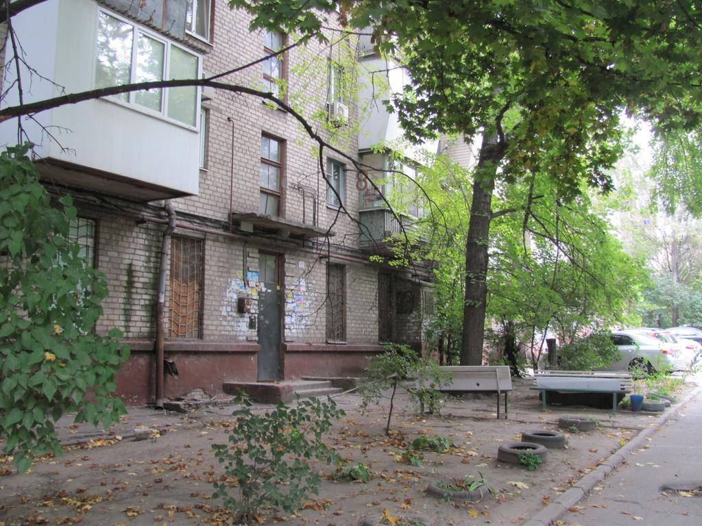 Apartment On Sobornyi Avenue 143 Near Intourist Hotel Zaporizhia Екстериор снимка